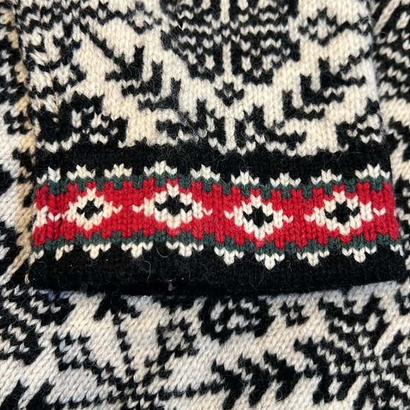 L.L. Bean Sweater - Picture 4 of 4